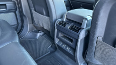 Land Rover Defender 2.0 P400e X-Dynamic S 110 5dr Auto Estate
